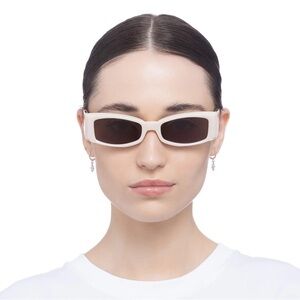 NWT- AFENDS Le Specs Pretense Cat Eye Unisex Ivory Sunglasses